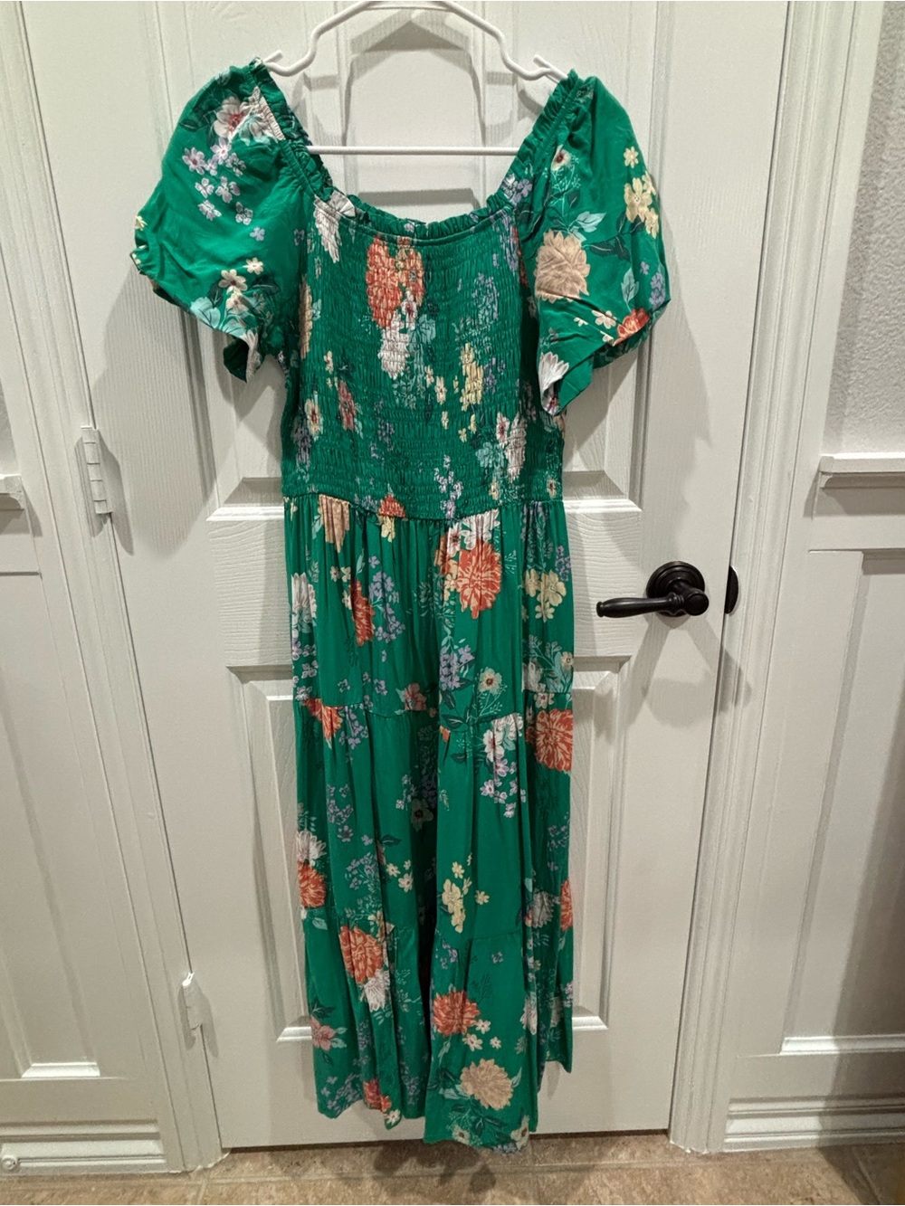 Green Floral Puff Sleeve Maxi Dress